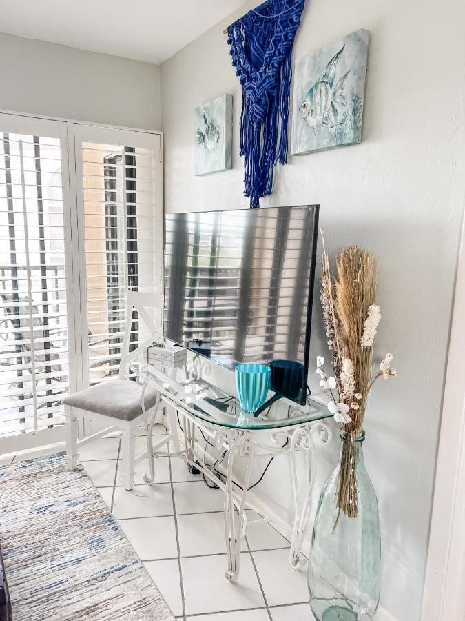 Knot A Care Remodeled Direct Water Access Condo With Ocean And Pool Views Now Sleeps Six Marco Island Ngoại thất bức ảnh