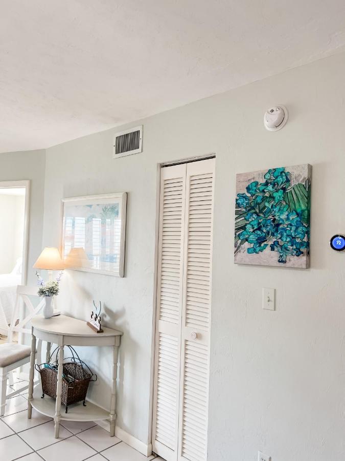 Knot A Care Remodeled Direct Water Access Condo With Ocean And Pool Views Now Sleeps Six Marco Island Ngoại thất bức ảnh