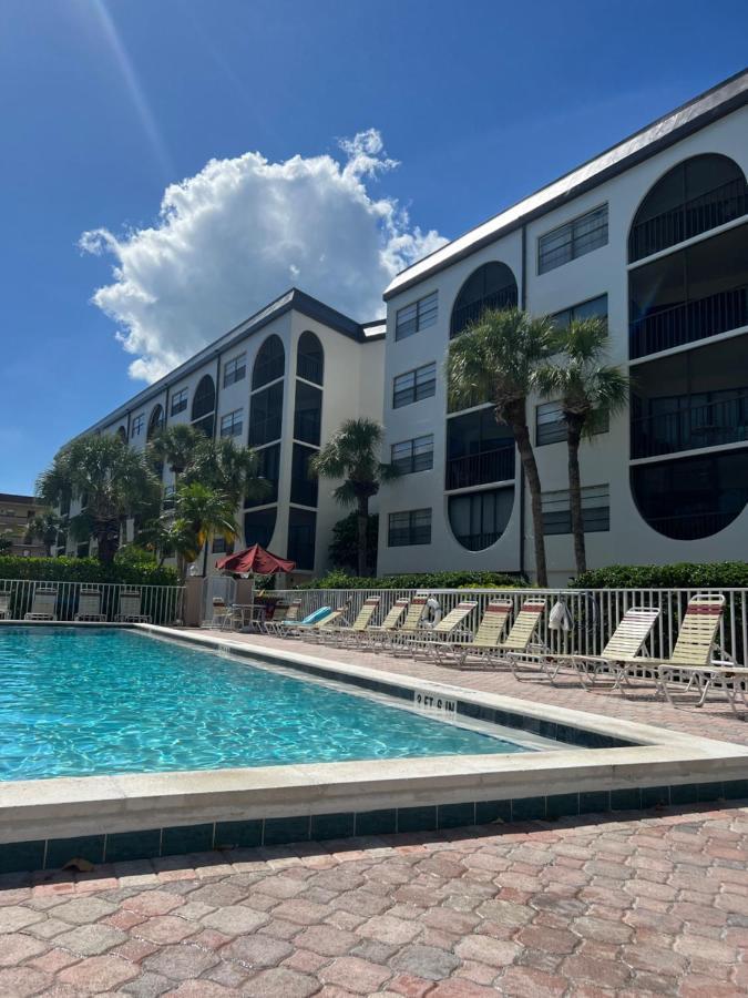 Knot A Care Remodeled Direct Water Access Condo With Ocean And Pool Views Now Sleeps Six Marco Island Ngoại thất bức ảnh
