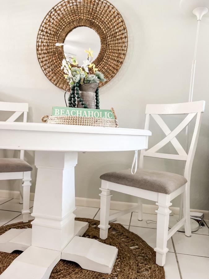 Knot A Care Remodeled Direct Water Access Condo With Ocean And Pool Views Now Sleeps Six Marco Island Ngoại thất bức ảnh