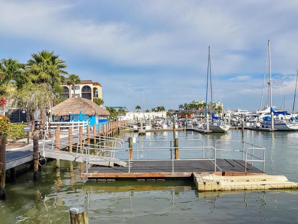 Knot A Care Remodeled Direct Water Access Condo With Ocean And Pool Views Now Sleeps Six Marco Island Ngoại thất bức ảnh