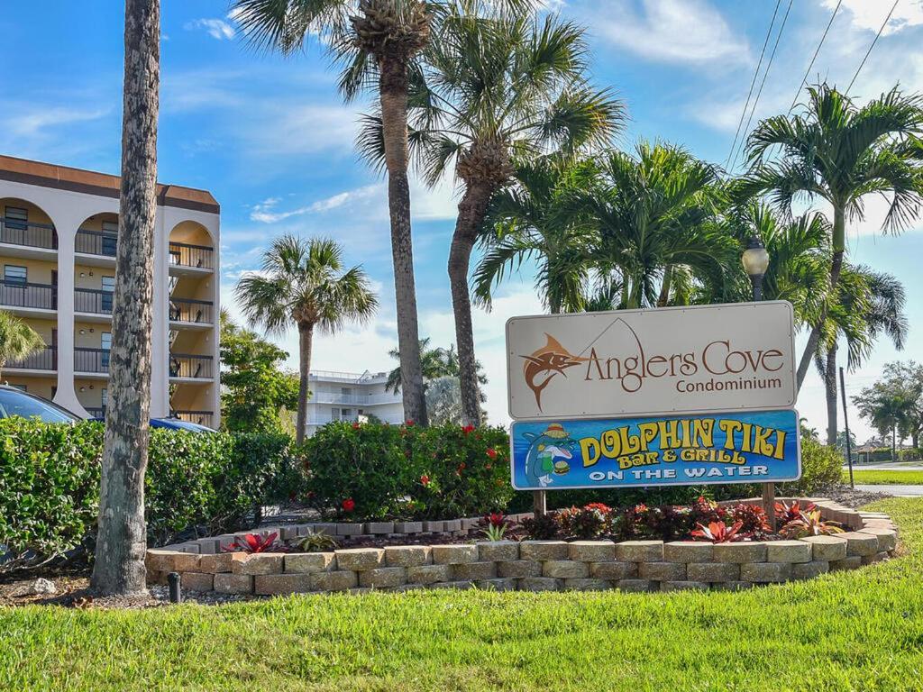 Knot A Care Remodeled Direct Water Access Condo With Ocean And Pool Views Now Sleeps Six Marco Island Ngoại thất bức ảnh